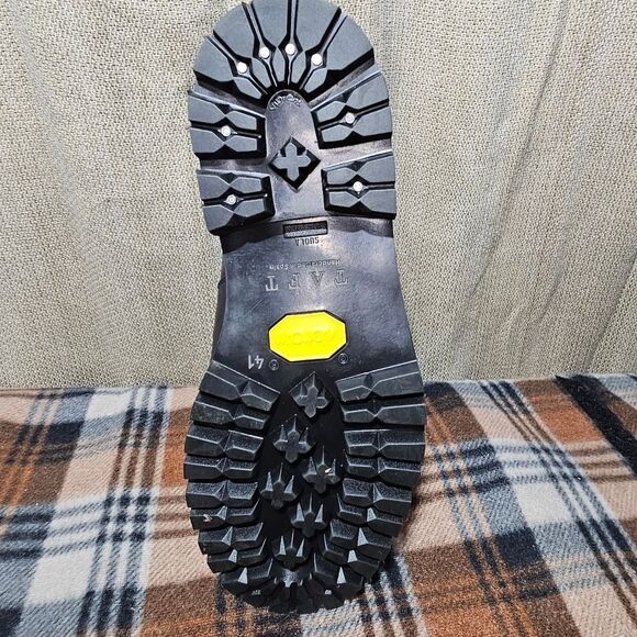 Taft Viking Boot Ebony main image 7